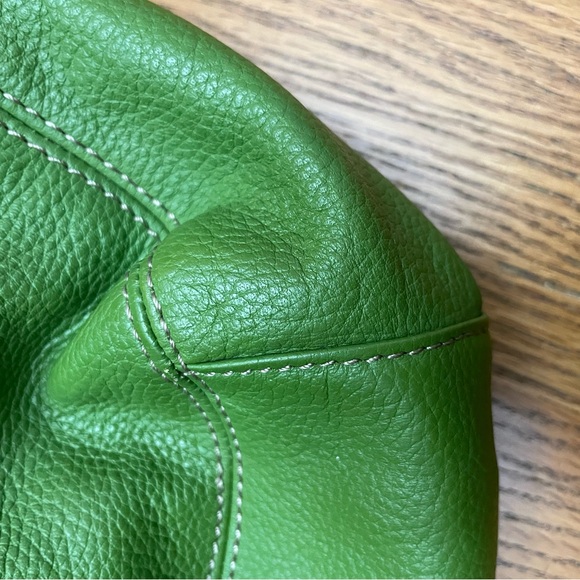 Tignanello Green Leather Shoulder Bag - Picture 10 of 12
